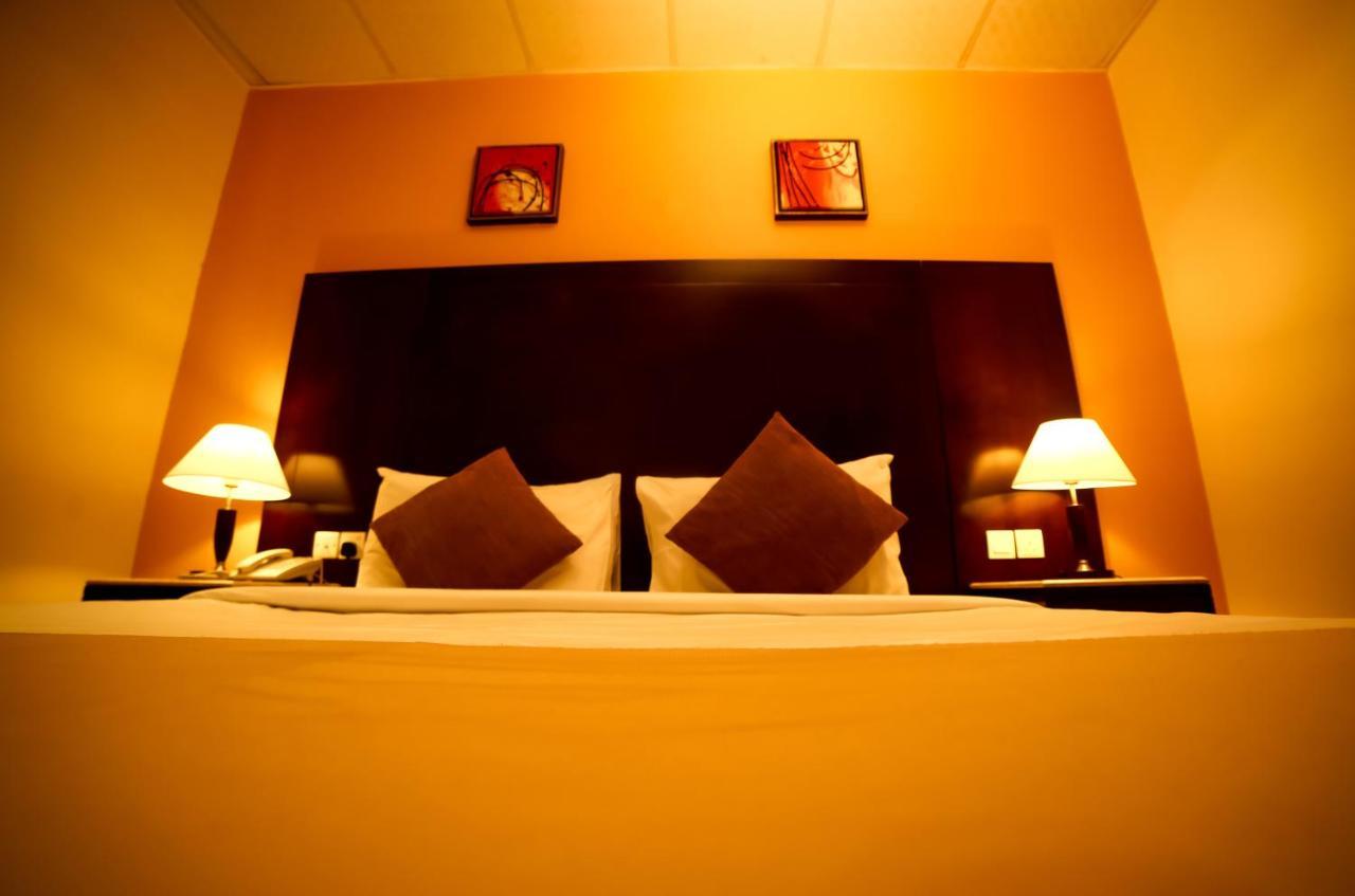 Quarto Individual