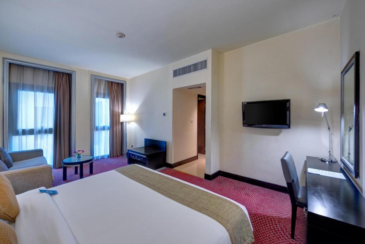 Family Room Complimentary Shuttle Service to La Mer Beach Dubai Mall or Burj Khalifa & other Malls Drop Off Only Fixed Timing,401181519:JPEG
