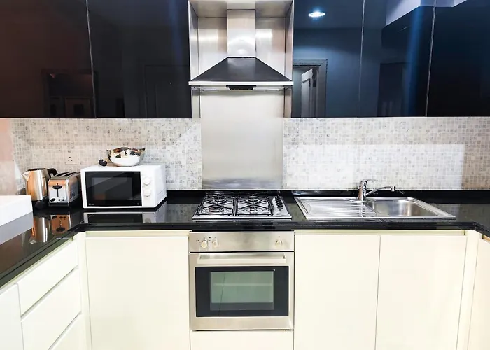 Signature Vacation Homes In Downtown Dubai