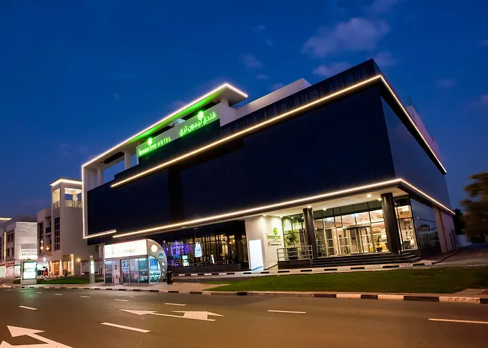 Hotel pres du College: Lemon Tree Hotel, Jumeirah Dubai